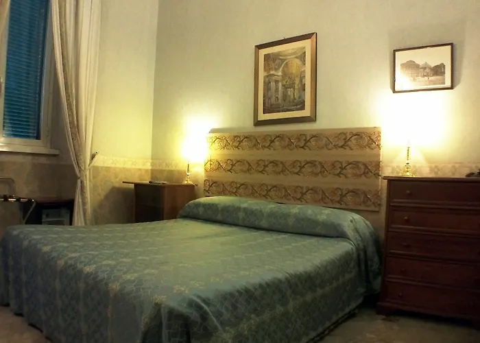 Welcome House 4*